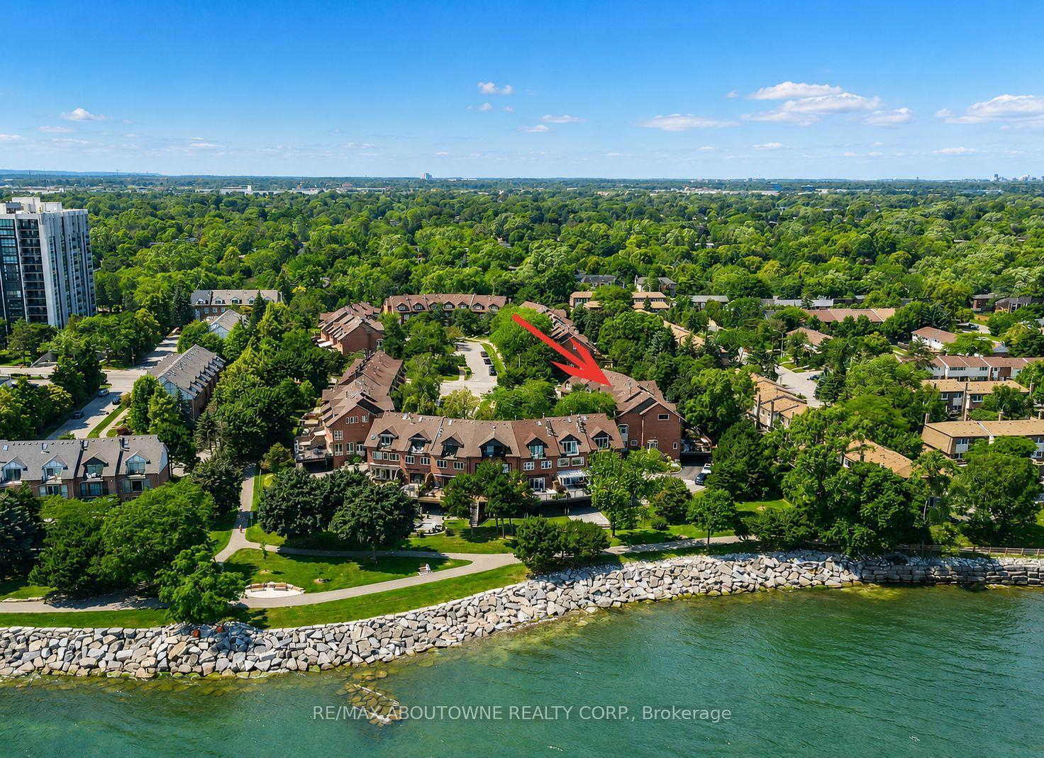 Photo 1 of 25 Southwind Terrace, Oakville, Bronte — HOMEH