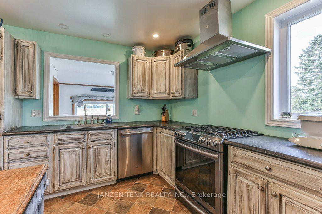 Photo 13 of 53418 Calton Line, Malahide, Calton — HOMEH