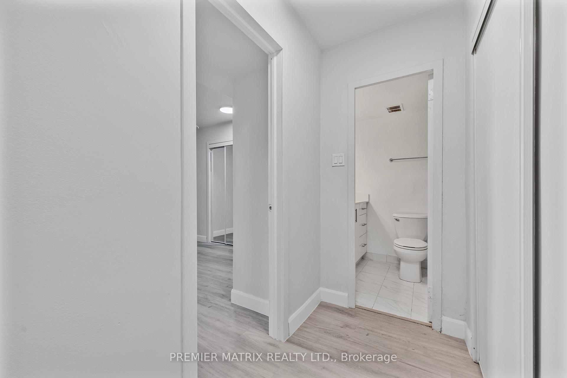 Photo 12 of Unit 608, 65 Thorncliffe Park Drive, Toronto, Thorncliffe Park — HOMEH