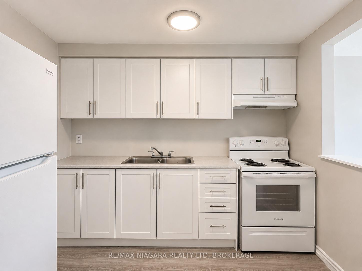 Photo 5 of Unit B102, 550 King Street, Midland — HOMEH