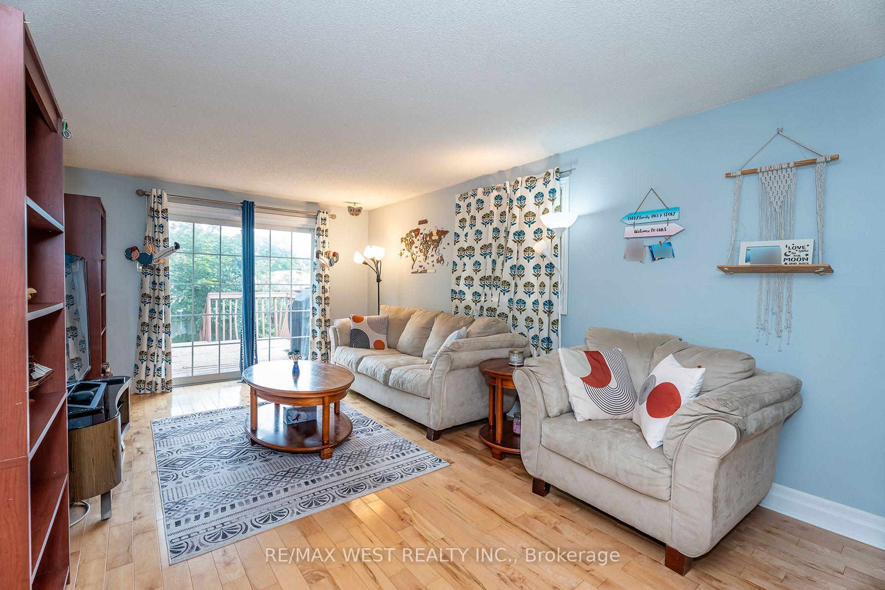 Photo 3 of 369 Galloway Boulevard, Midland — HOMEH