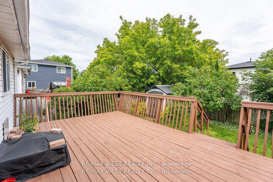 Photo 18 of 369 Galloway Boulevard, Midland — HOMEH