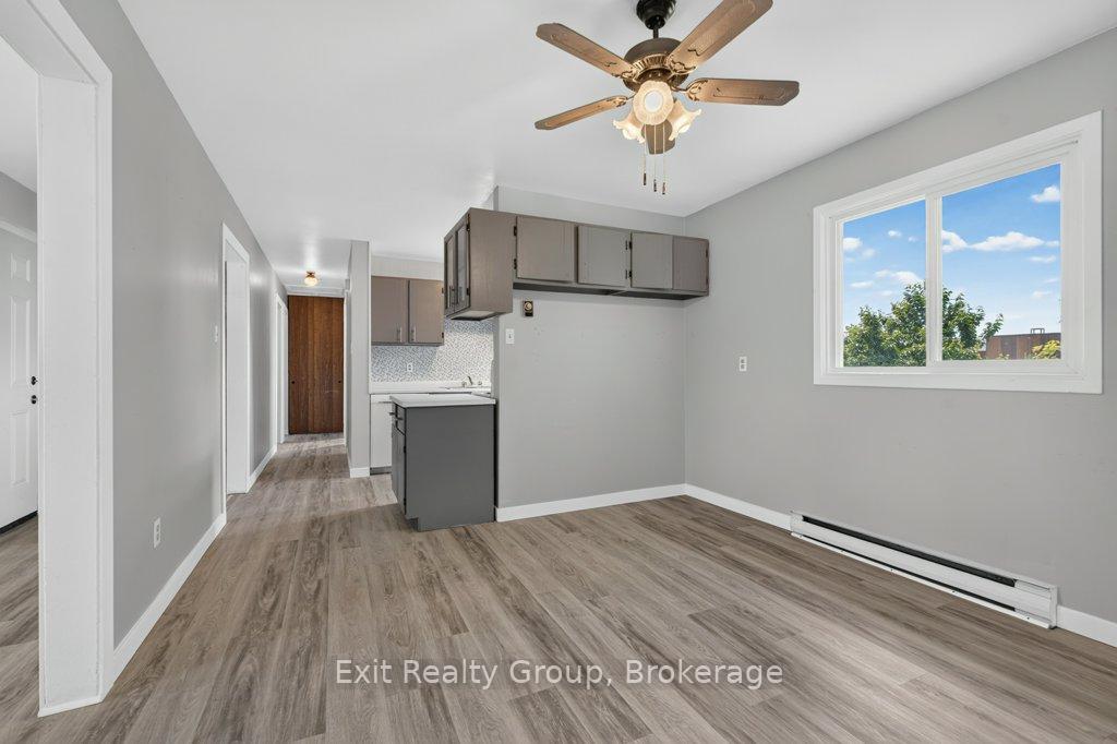 Photo 11 of 244 Weller Avenue, Kingston, Rideau — HOMEH