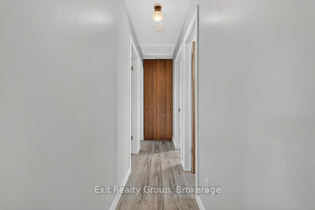 Photo 16 of 244 Weller Avenue, Kingston, Rideau — HOMEH