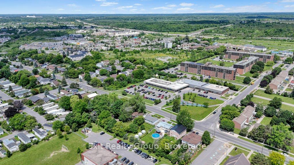 Photo 41 of 244 Weller Avenue, Kingston, Rideau — HOMEH