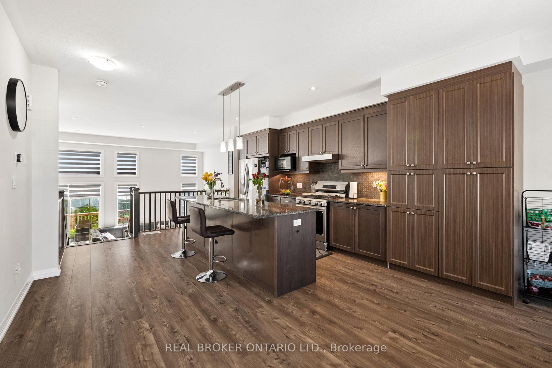 Photo 15 of 46 Bank Swallow Crescent, Kitchener, Doon South — HOMEH