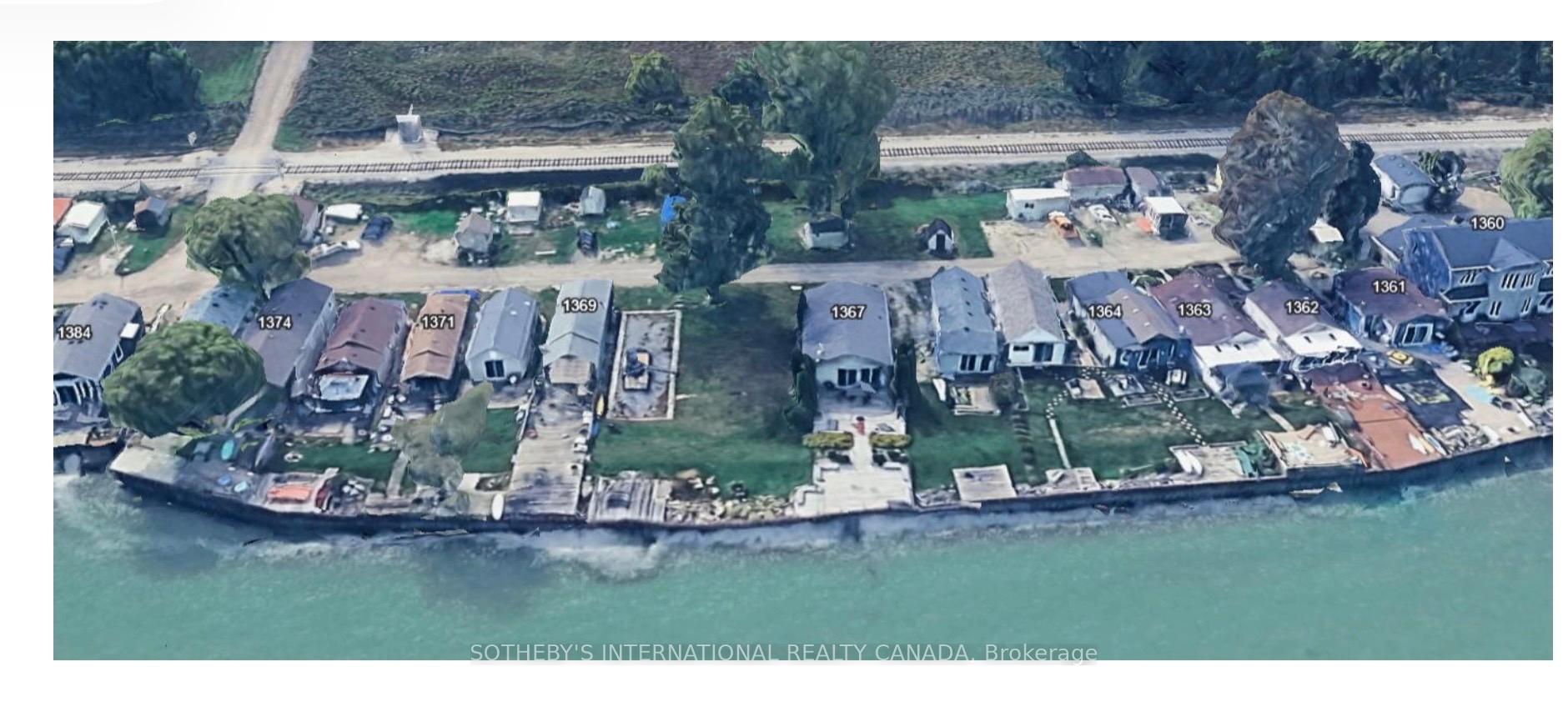 Photo 5 of 1361 St. Clair Avenue, Lakeshore — HOMEH