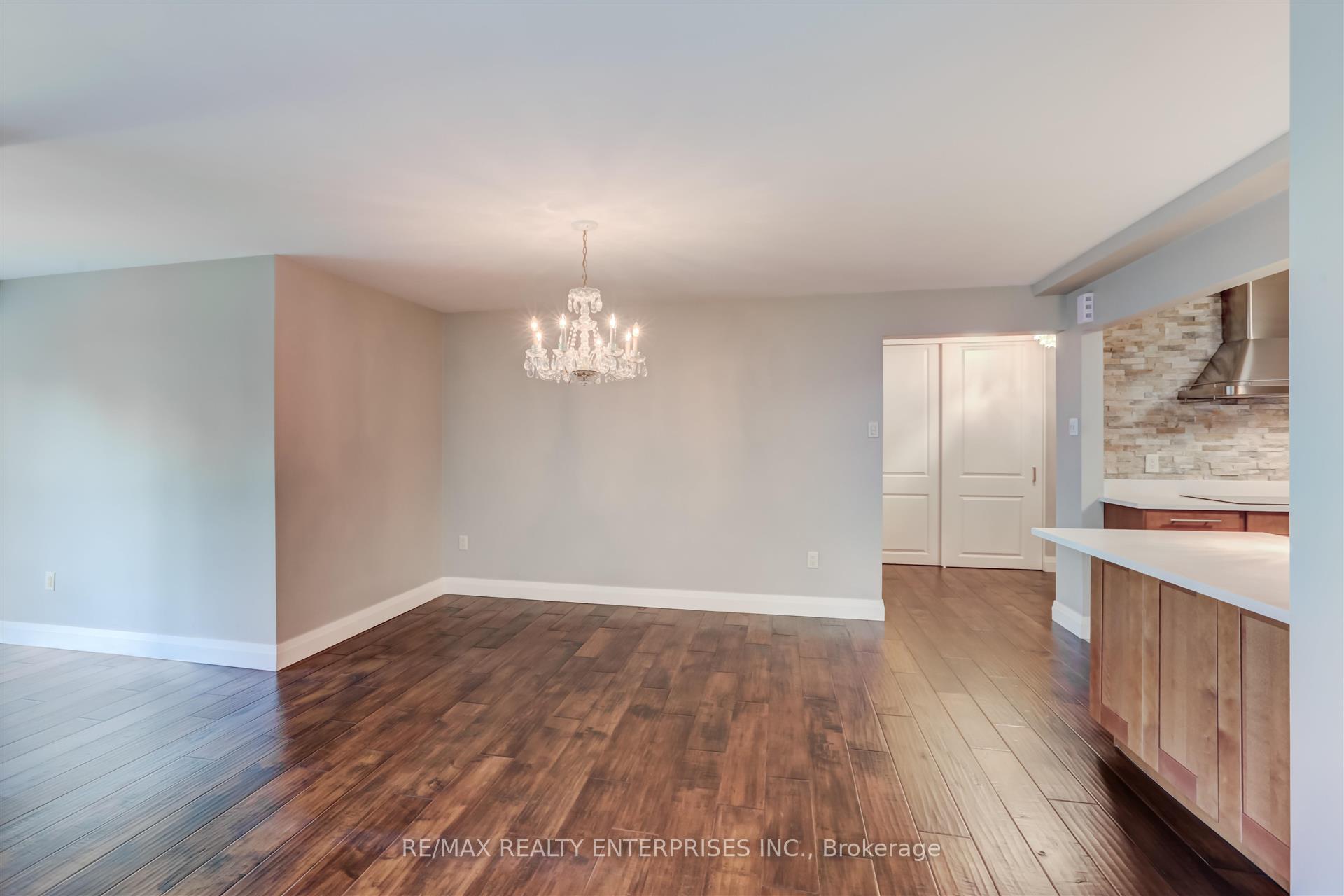 Photo 19 of Unit 405, 1400 Dixie Road, Mississauga, Lakeview — HOMEH