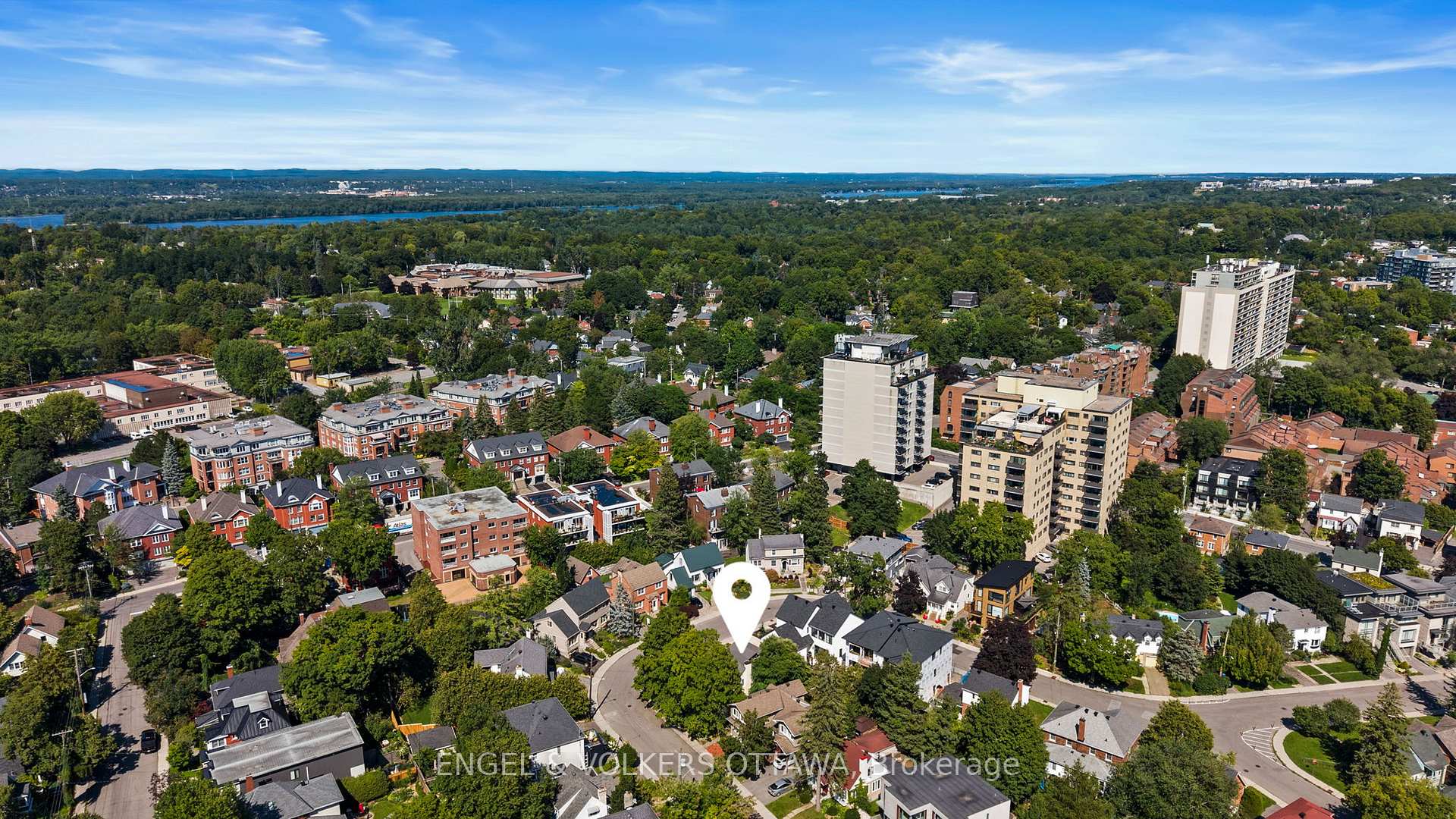 Photo 40 of 86 Ivy Crescent, Ottawa, Lindenlea — HOMEH