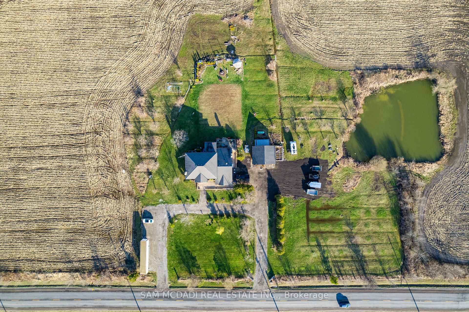 Photo of 225 Park Road S