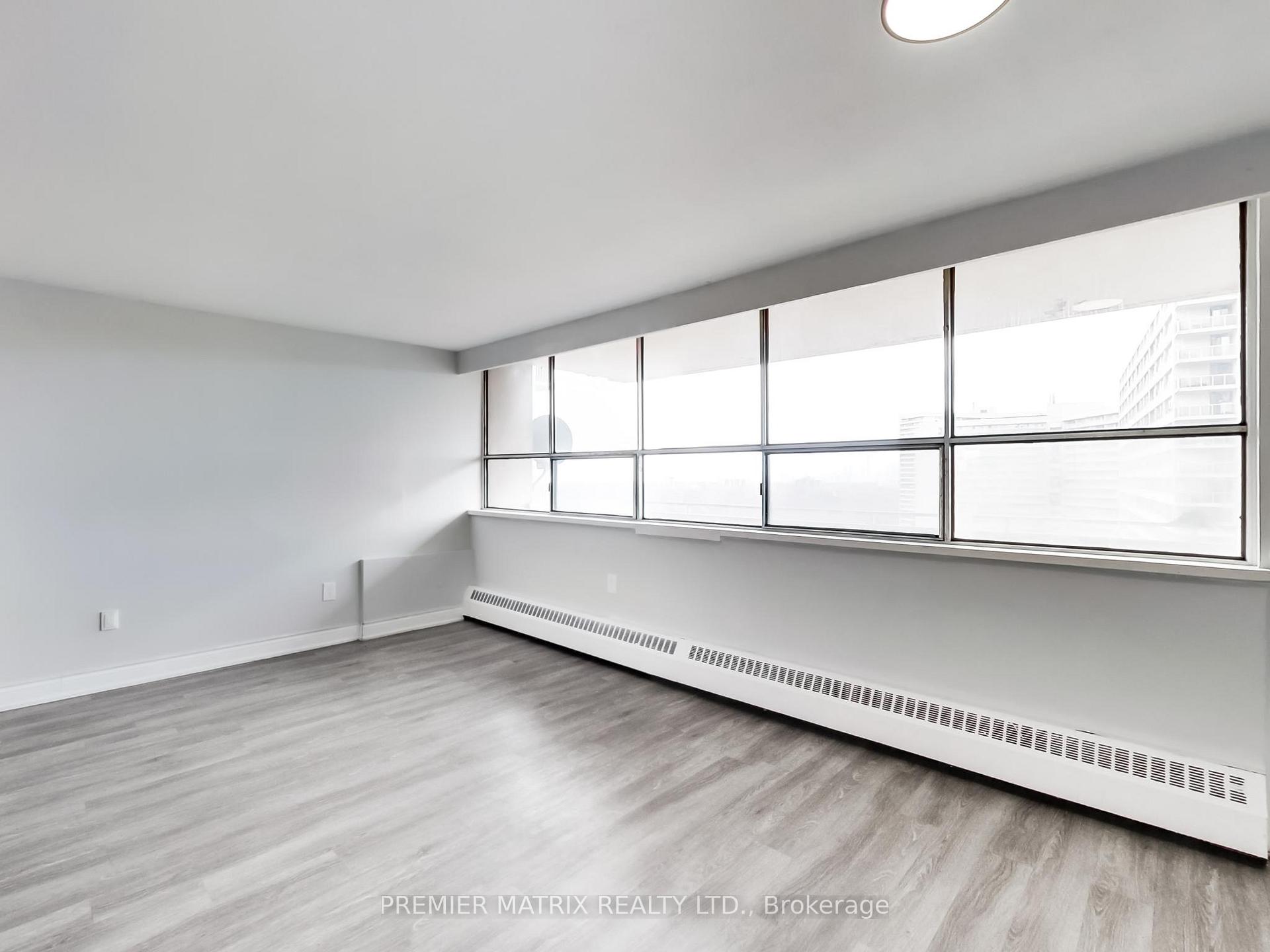 Photo 11 of Unit 1411, 65 Thorncliffe Park Drive, Toronto, Thorncliffe Park — HOMEH