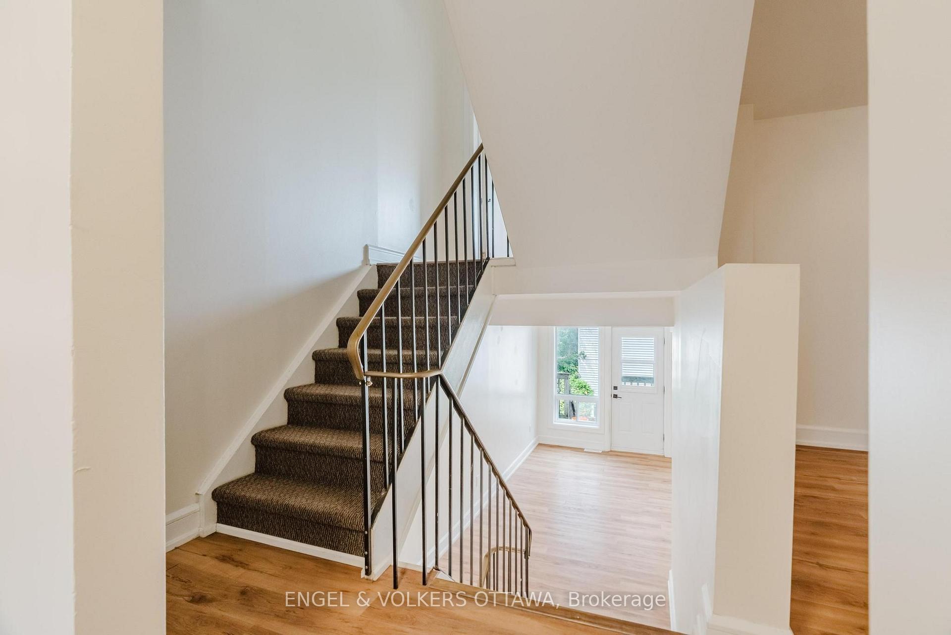 Photo 14 of Unit 19, 8 Almond Lane, Ottawa, Kanata - Katimavik — HOMEH