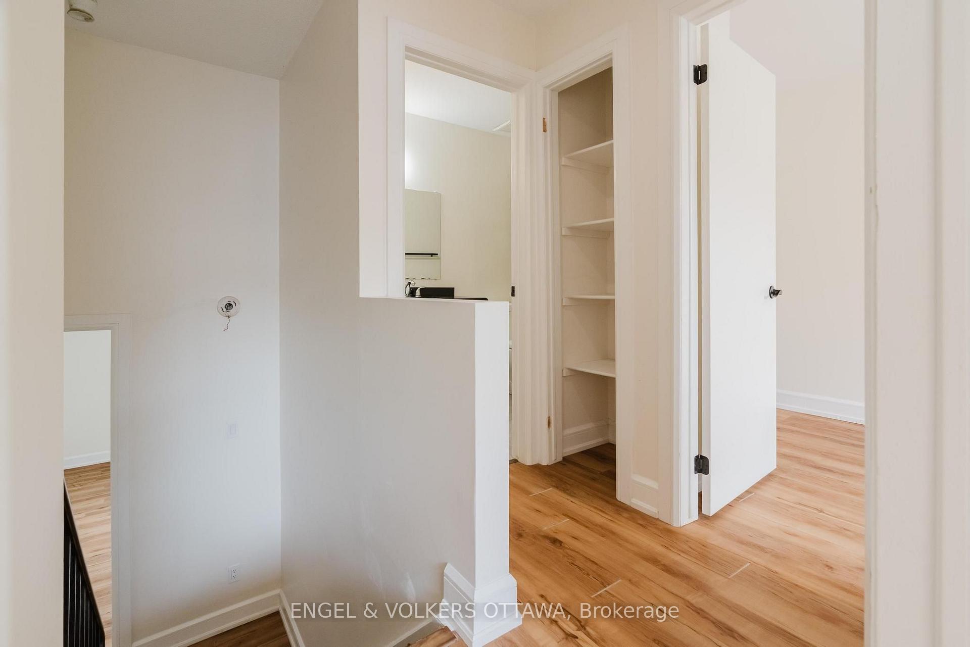 Photo 19 of Unit 19, 8 Almond Lane, Ottawa, Kanata - Katimavik — HOMEH
