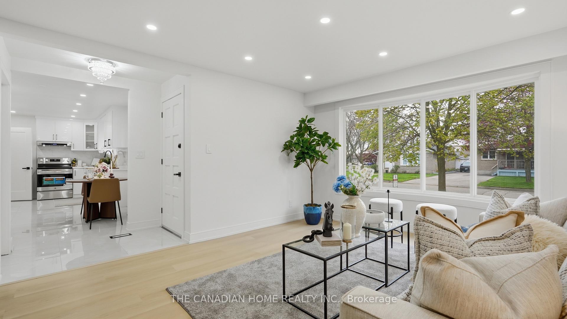 Photo 6 of 6041 Cadham Street, Niagara Falls, Arad/Fallsview — HOMEH