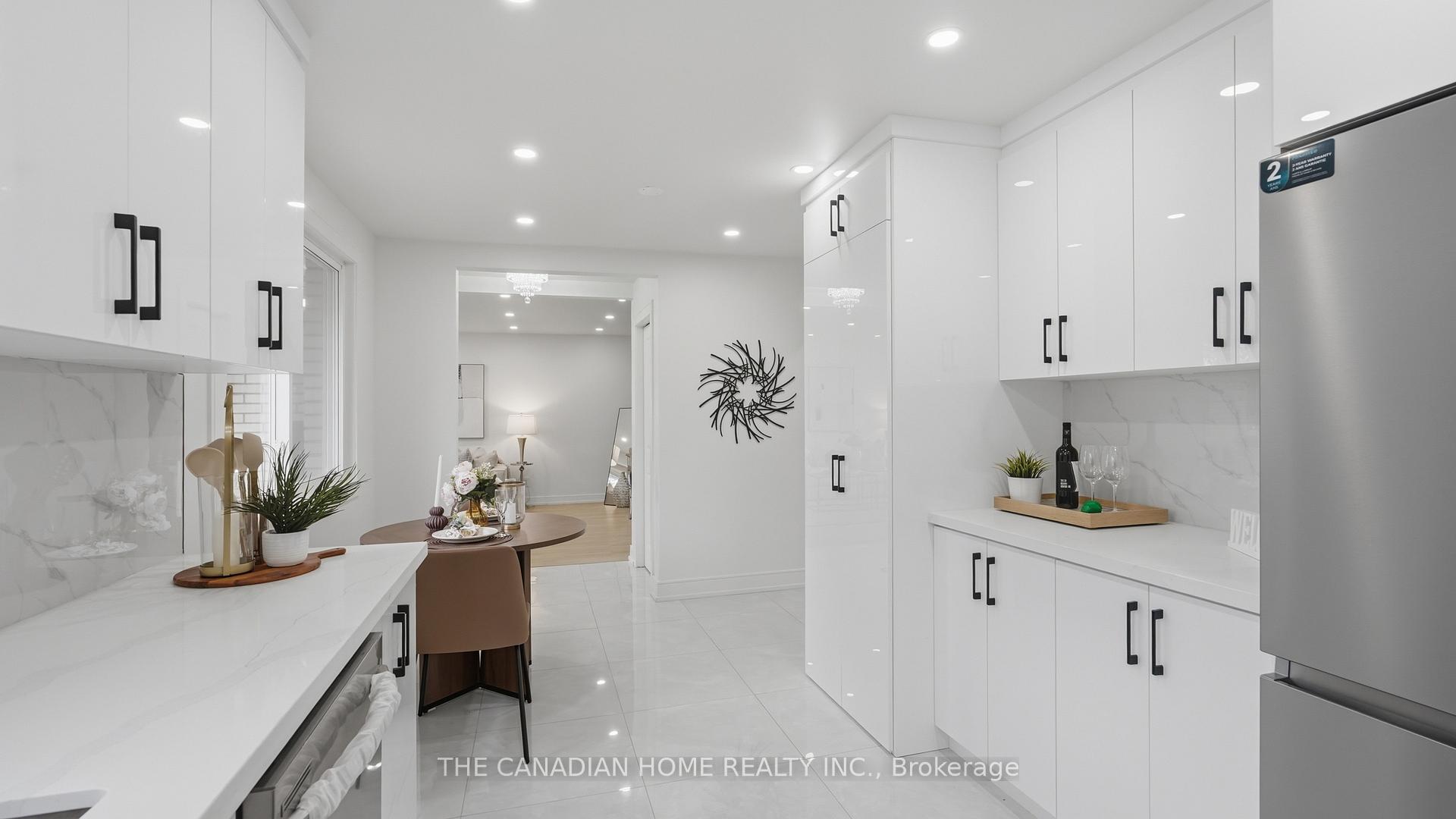 Photo 9 of 6041 Cadham Street, Niagara Falls, Arad/Fallsview — HOMEH