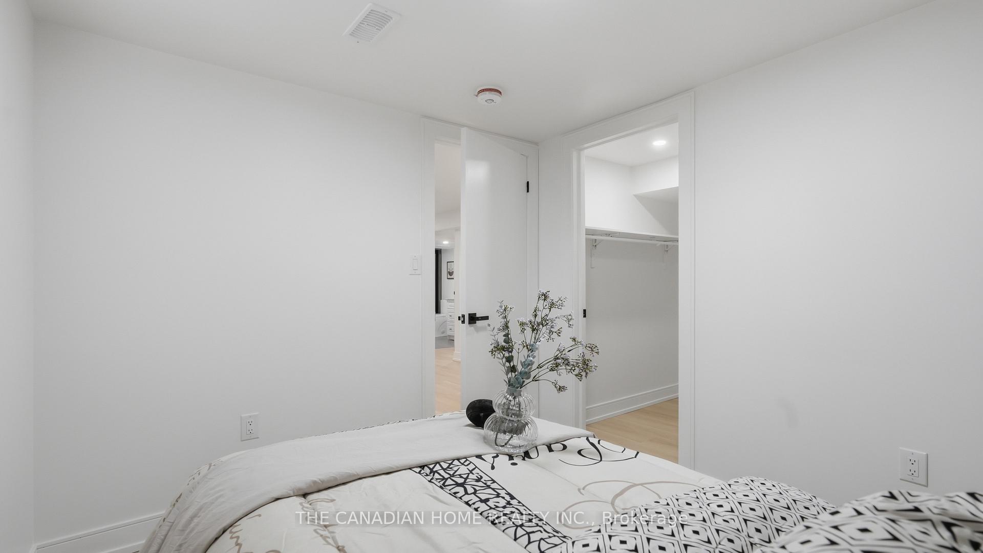Photo 21 of 6041 Cadham Street, Niagara Falls, Arad/Fallsview — HOMEH