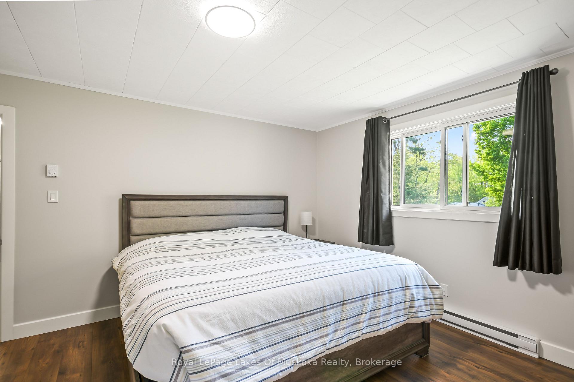 Photo 15 of 571 David Street E, Gravenhurst, Muskoka (S) — HOMEH