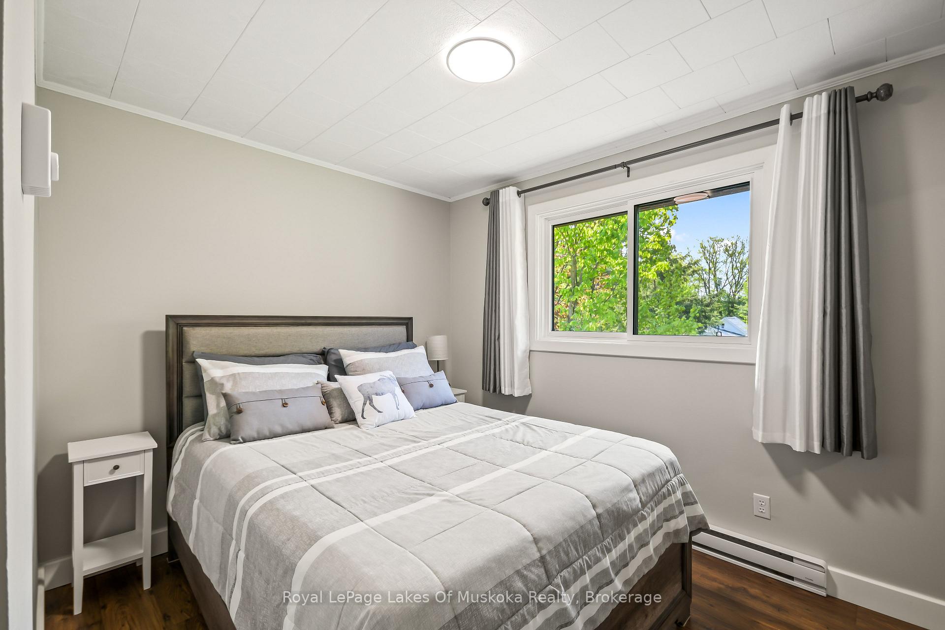 Photo 17 of 571 David Street E, Gravenhurst, Muskoka (S) — HOMEH