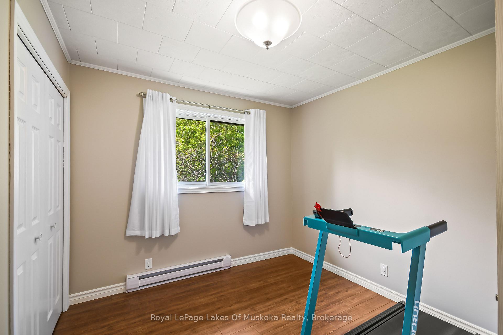 Photo 18 of 571 David Street E, Gravenhurst, Muskoka (S) — HOMEH
