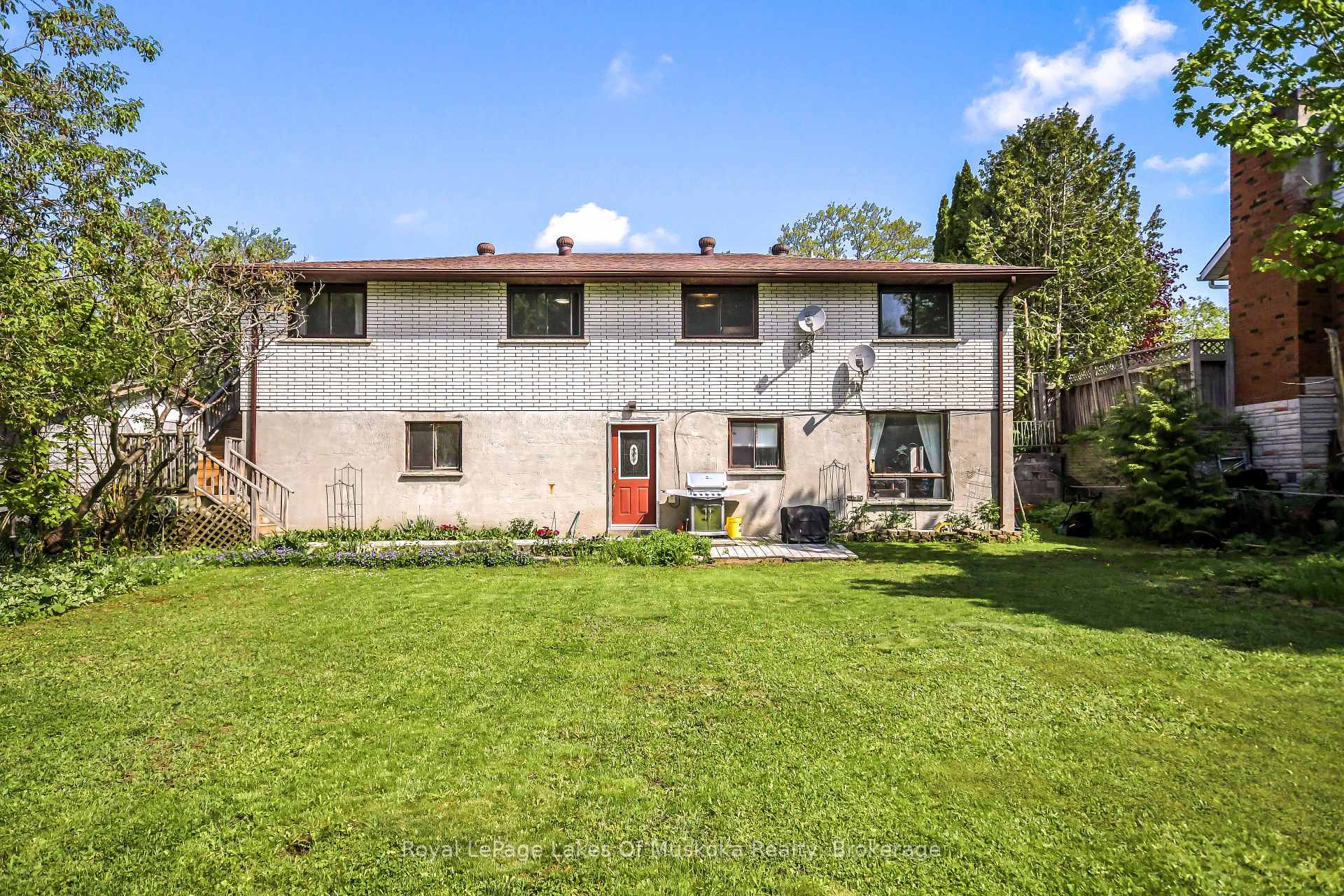 Photo 34 of 571 David Street E, Gravenhurst, Muskoka (S) — HOMEH
