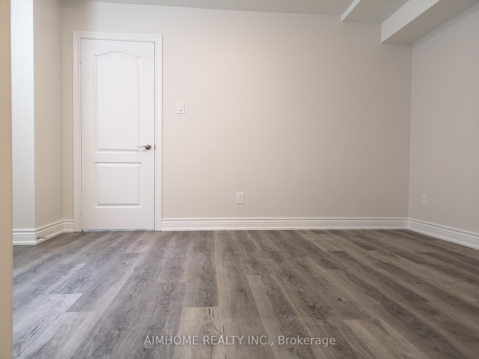 Photo 7 of Unit LegBsmt, 27 Maple Edge Lane, Whitby, Williamsburg — HOMEH
