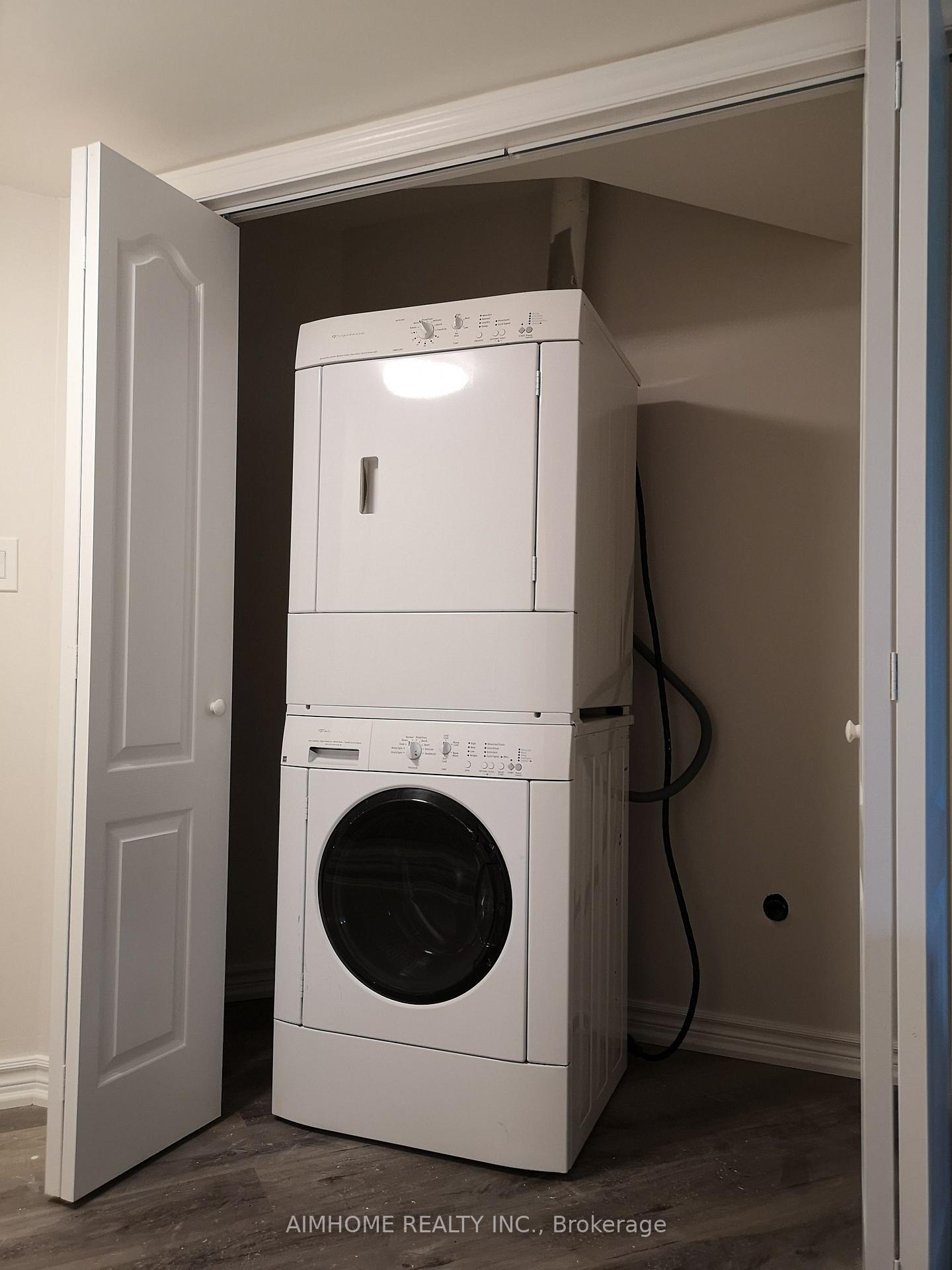 Photo 18 of Unit LegBsmt, 27 Maple Edge Lane, Whitby, Williamsburg — HOMEH