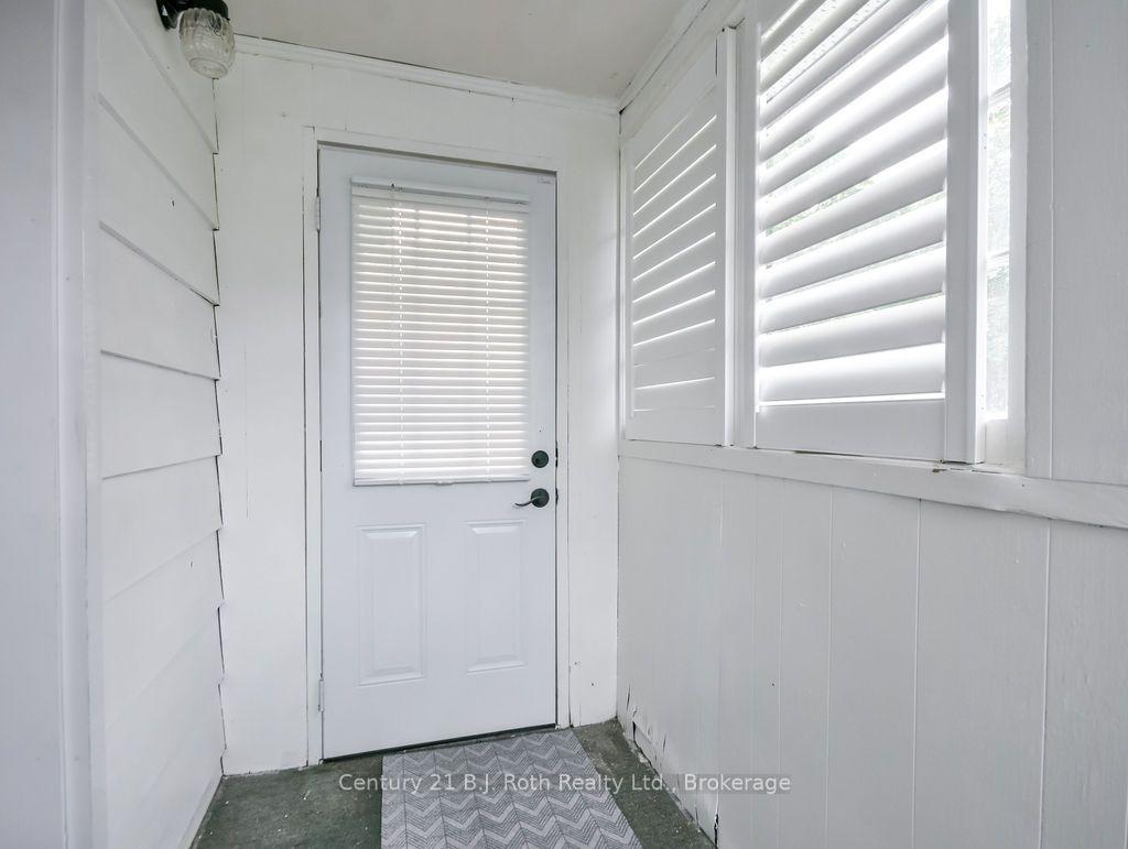 Photo 18 of 976 Yonge Street, Midland — HOMEH