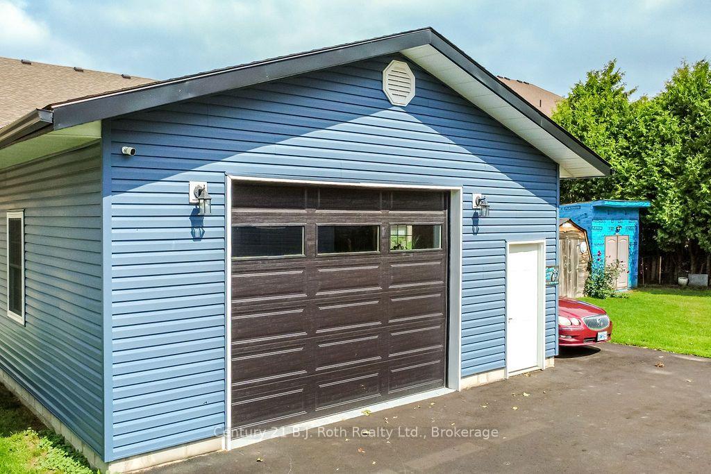 Photo 27 of 976 Yonge Street, Midland — HOMEH