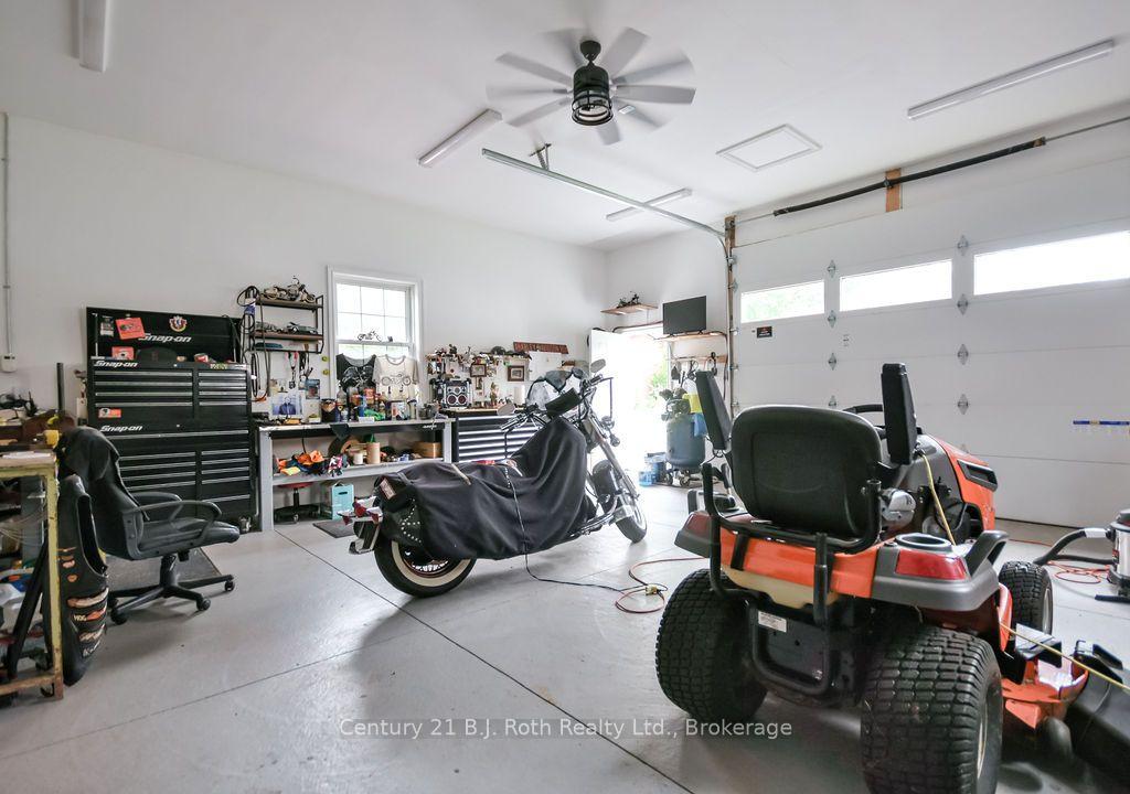 Photo 32 of 976 Yonge Street, Midland — HOMEH