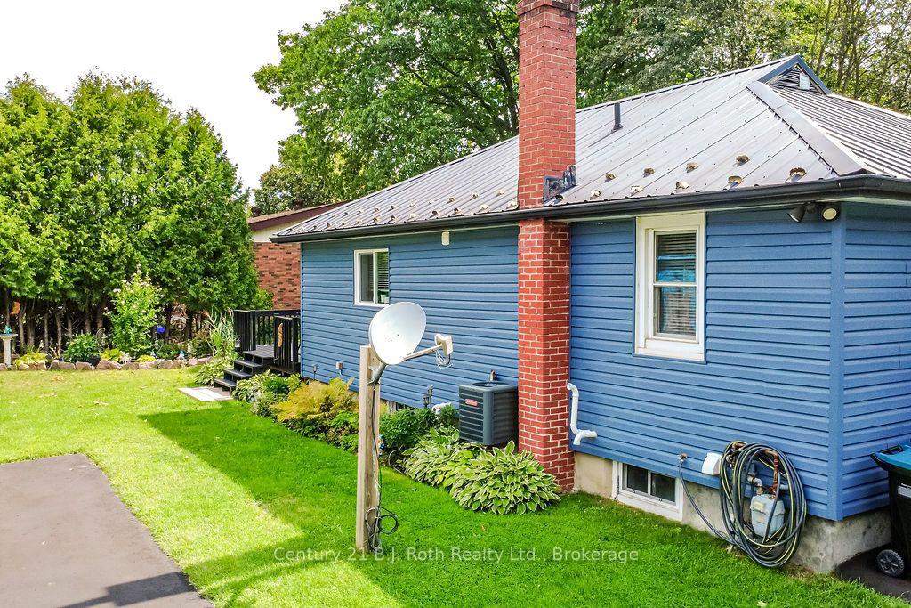 Photo 38 of 976 Yonge Street, Midland — HOMEH