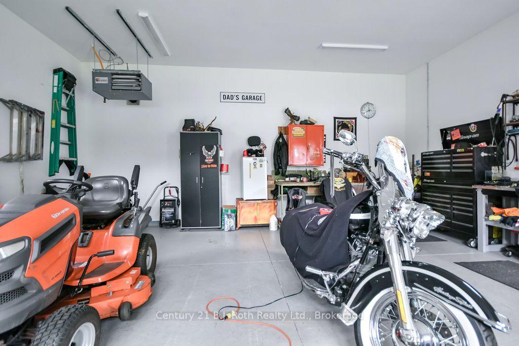 Photo 31 of 976 Yonge Street, Midland — HOMEH