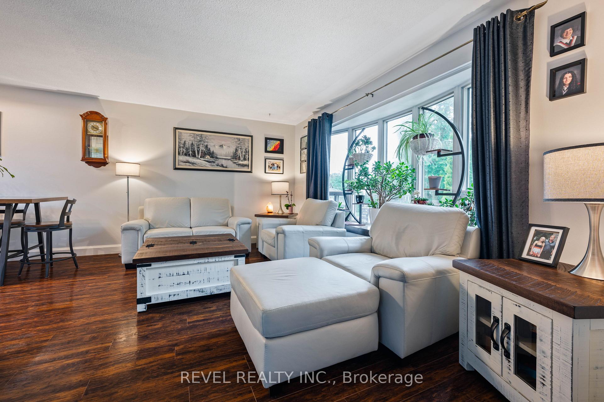 Photo 30 of 67 Carlton Drive, Orangeville — HOMEH