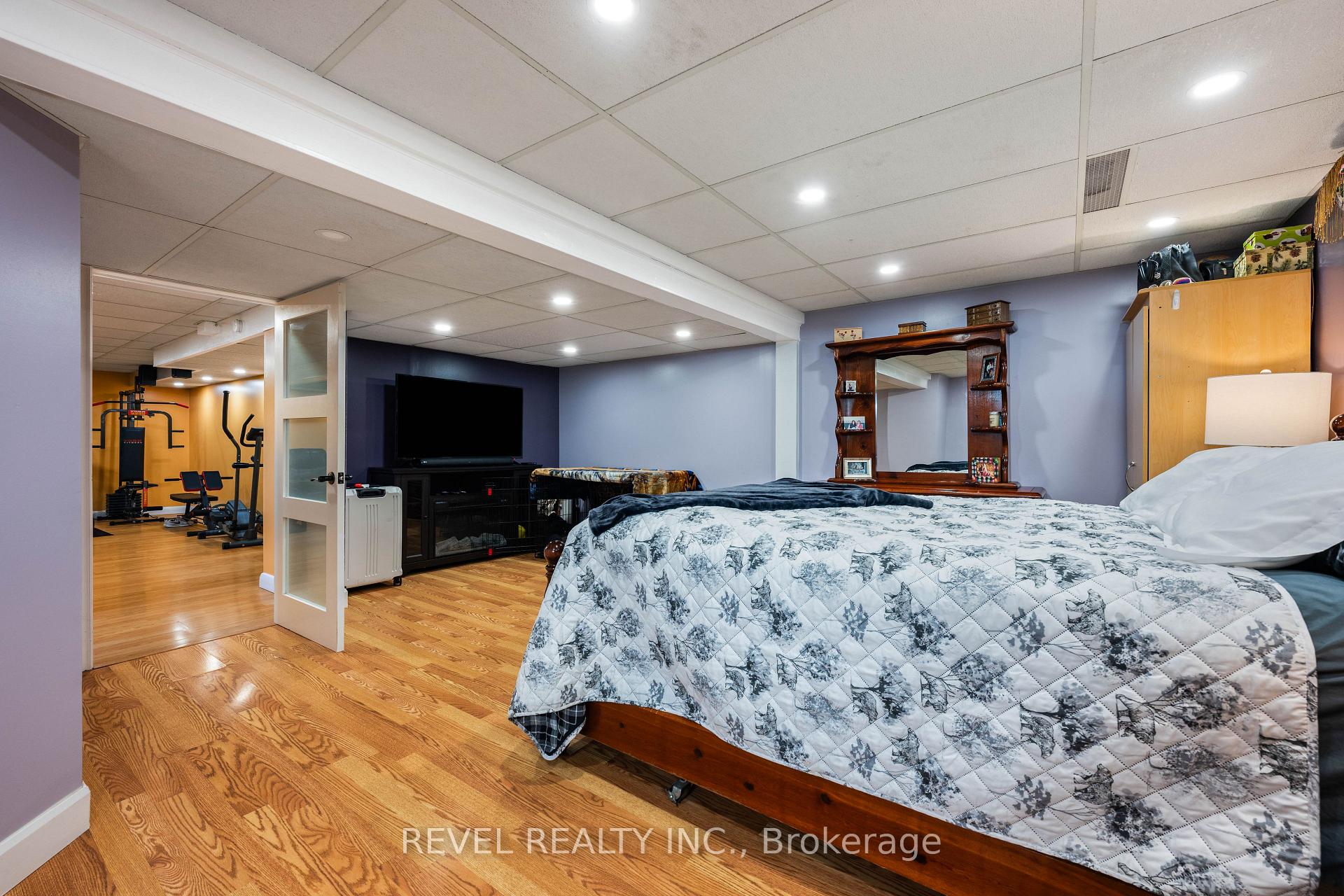 Photo 48 of 67 Carlton Drive, Orangeville — HOMEH
