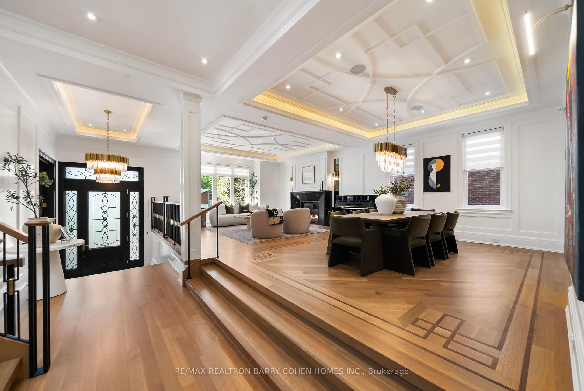 Photo 9 of 148 Munro Boulevard, North York, St. Andrew-Windfields — HOMEH