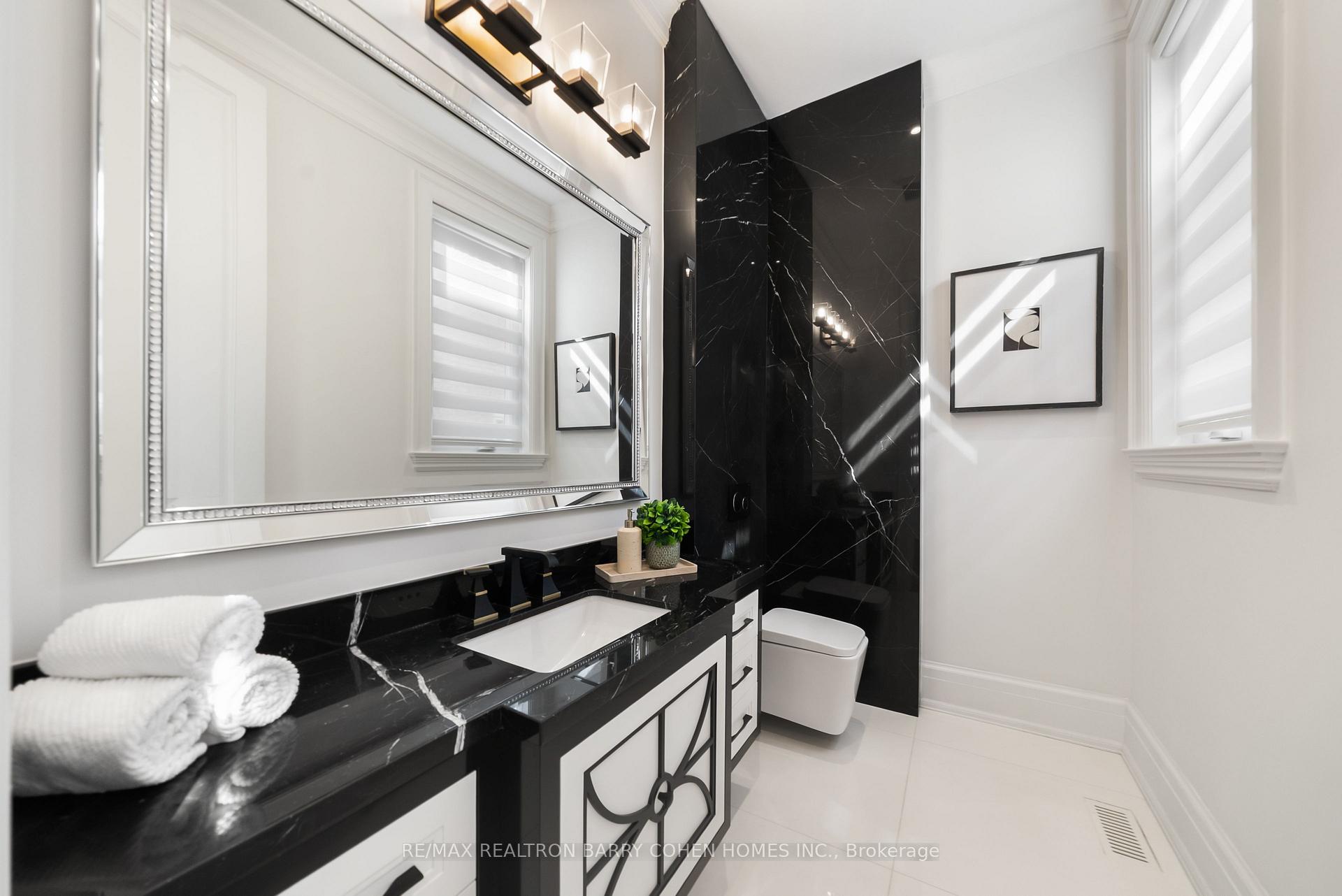 Photo 20 of 148 Munro Boulevard, North York, St. Andrew-Windfields — HOMEH