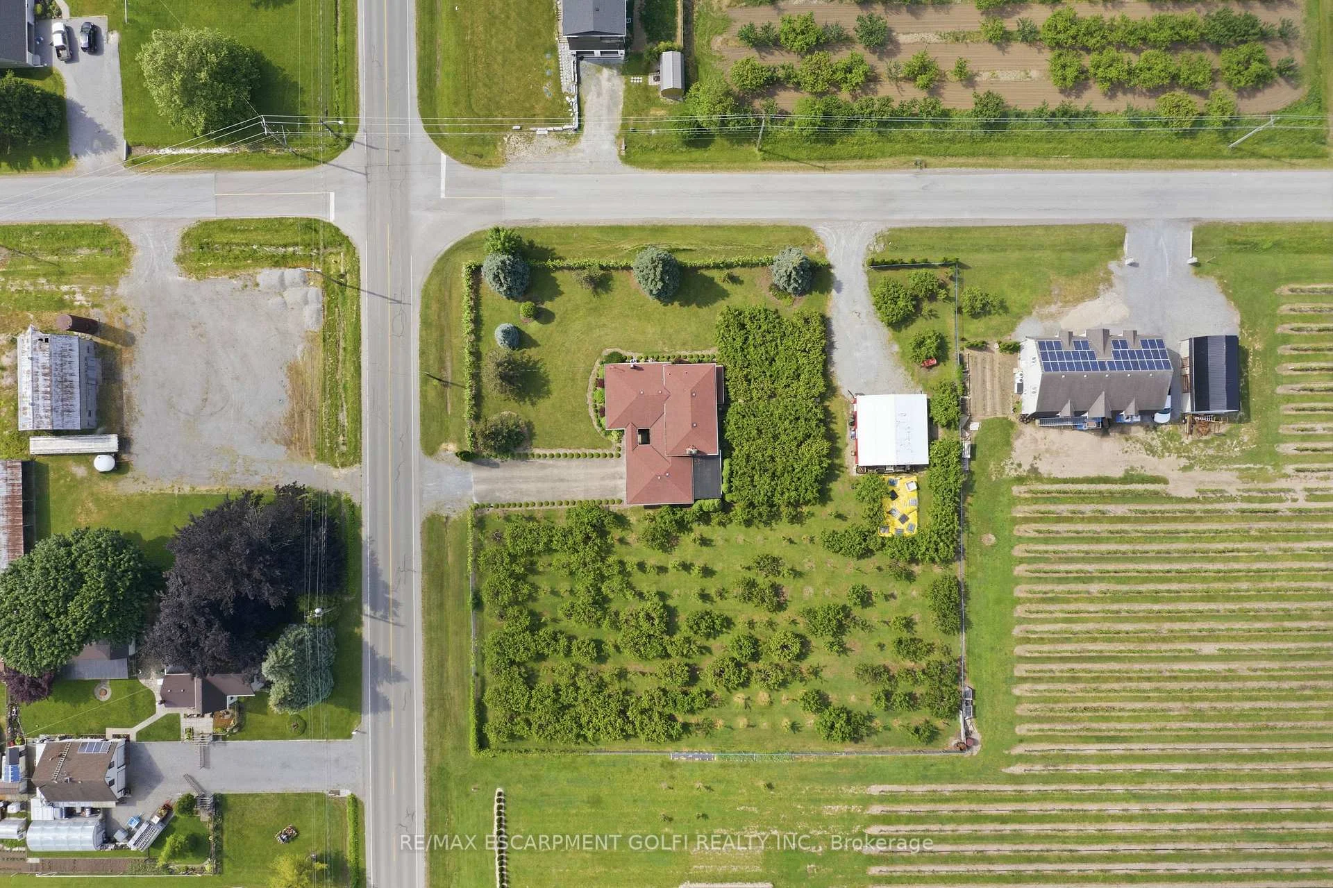 Photo 32 of 710 Concession 2 Road, Niagara Falls, Stamford — HOMEH