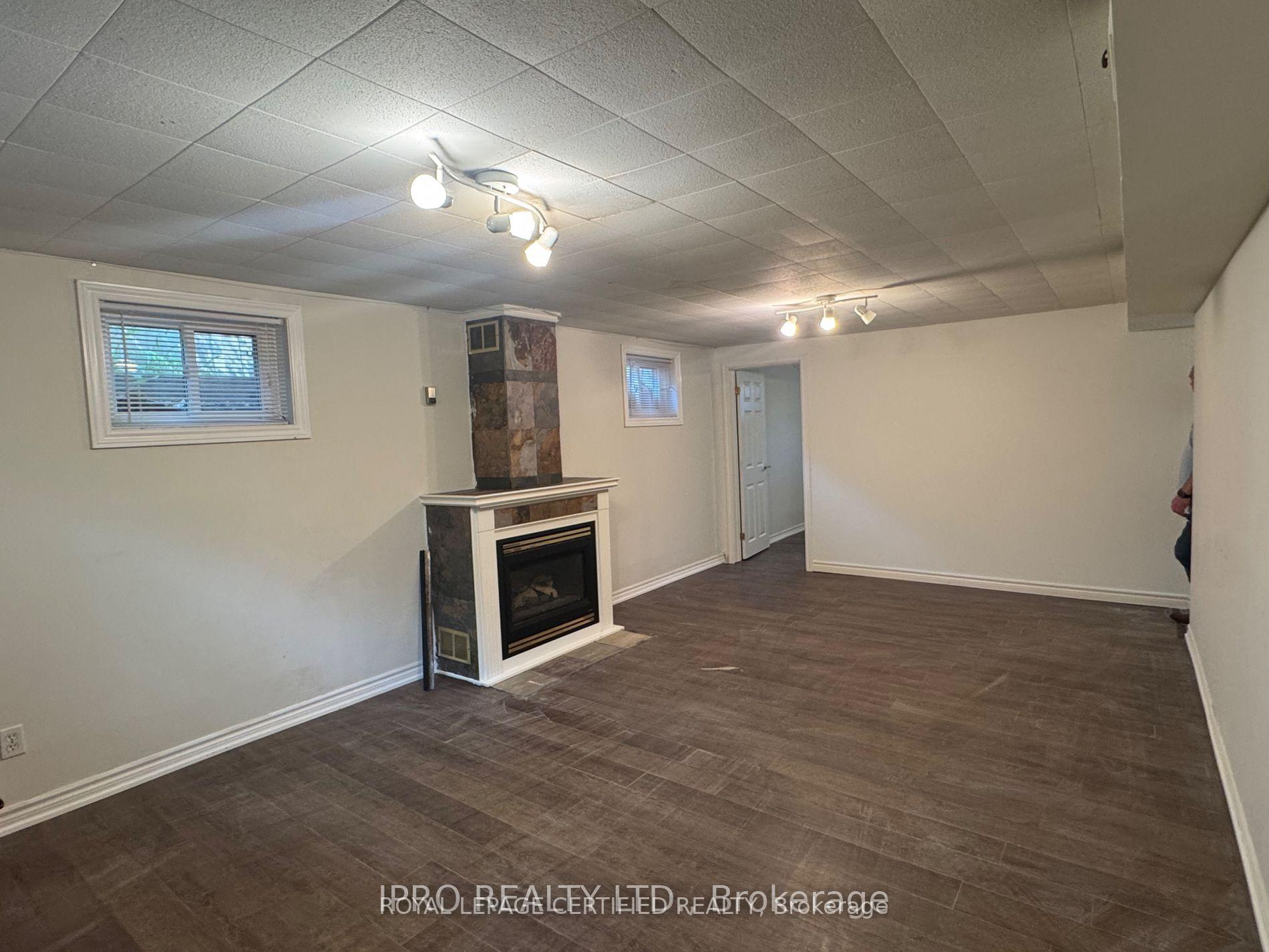 Photo 12 of Unit LOWER, 1333 Sheldon Avenue, Oakville, West — HOMEH