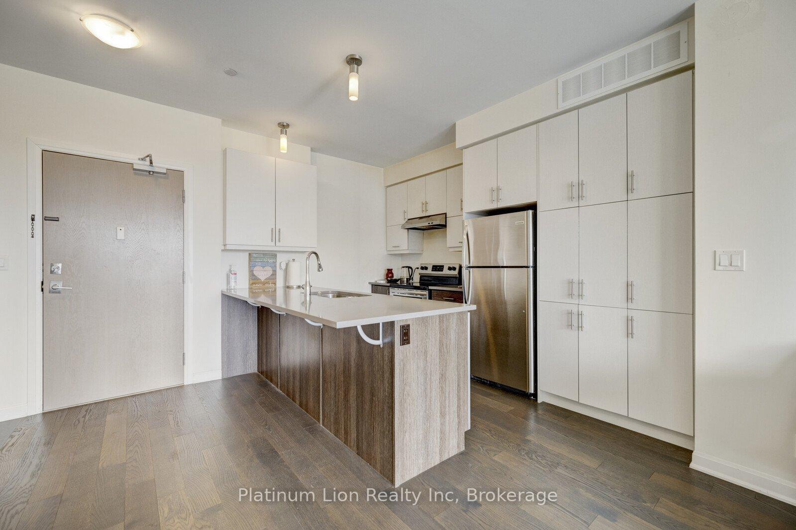 Photo 2 of Unit 315, 3028 Creekshore Common, Oakville, Glenorchy — HOMEH