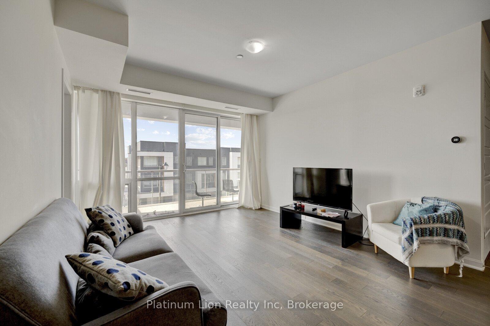 Photo 9 of Unit 315, 3028 Creekshore Common, Oakville, Glenorchy — HOMEH