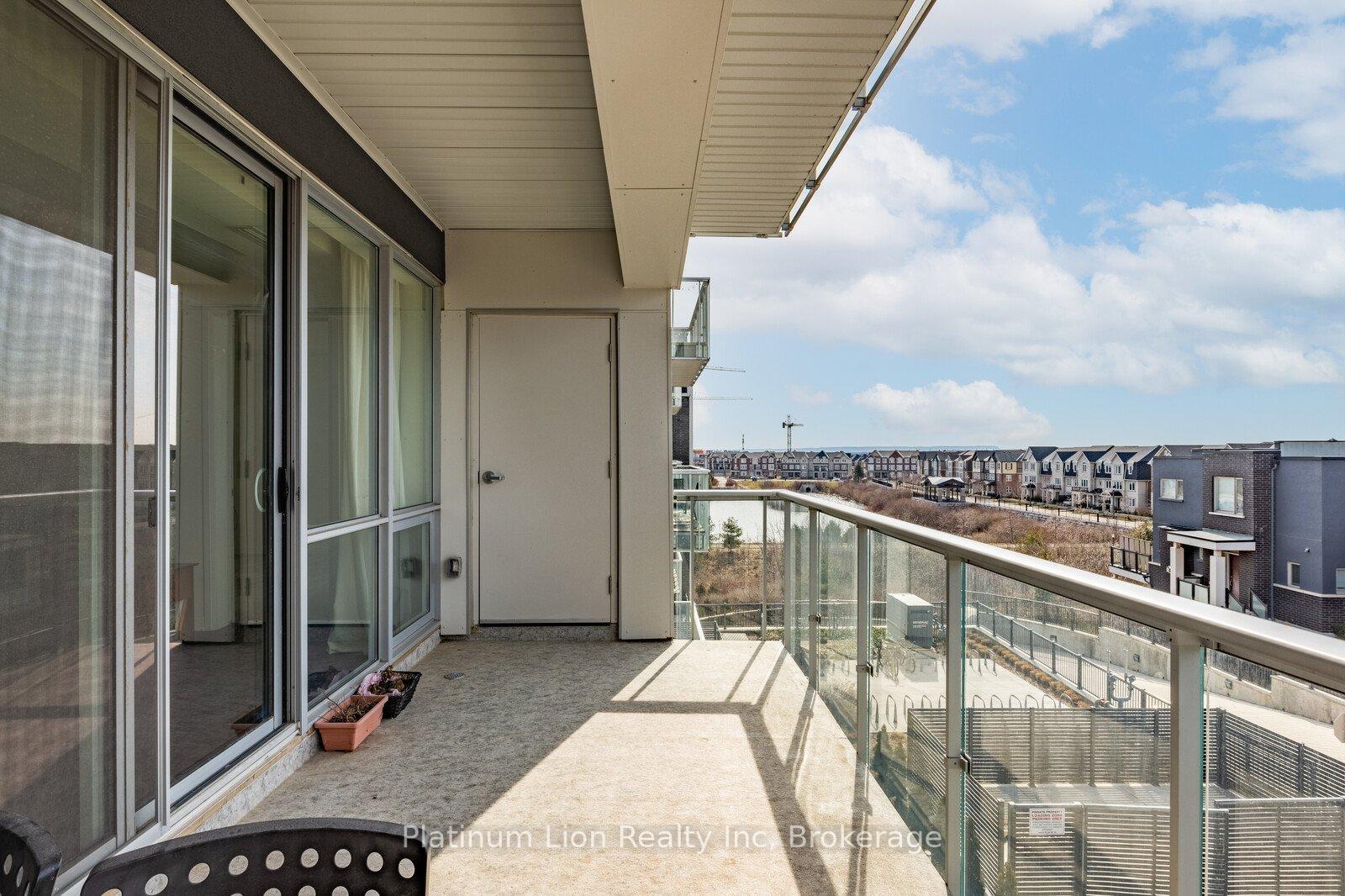 Photo 15 of Unit 315, 3028 Creekshore Common, Oakville, Glenorchy — HOMEH