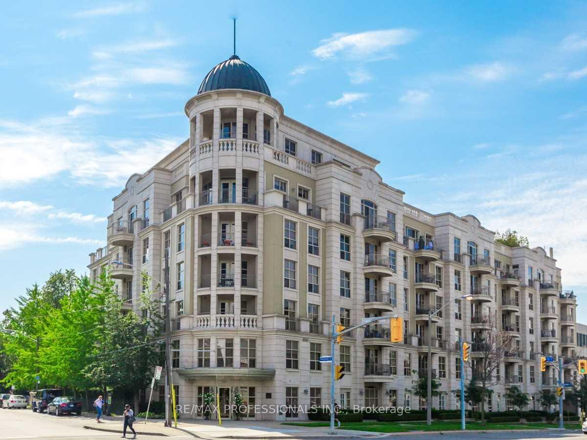 Front of Unit 514, 3085 Bloor Street W