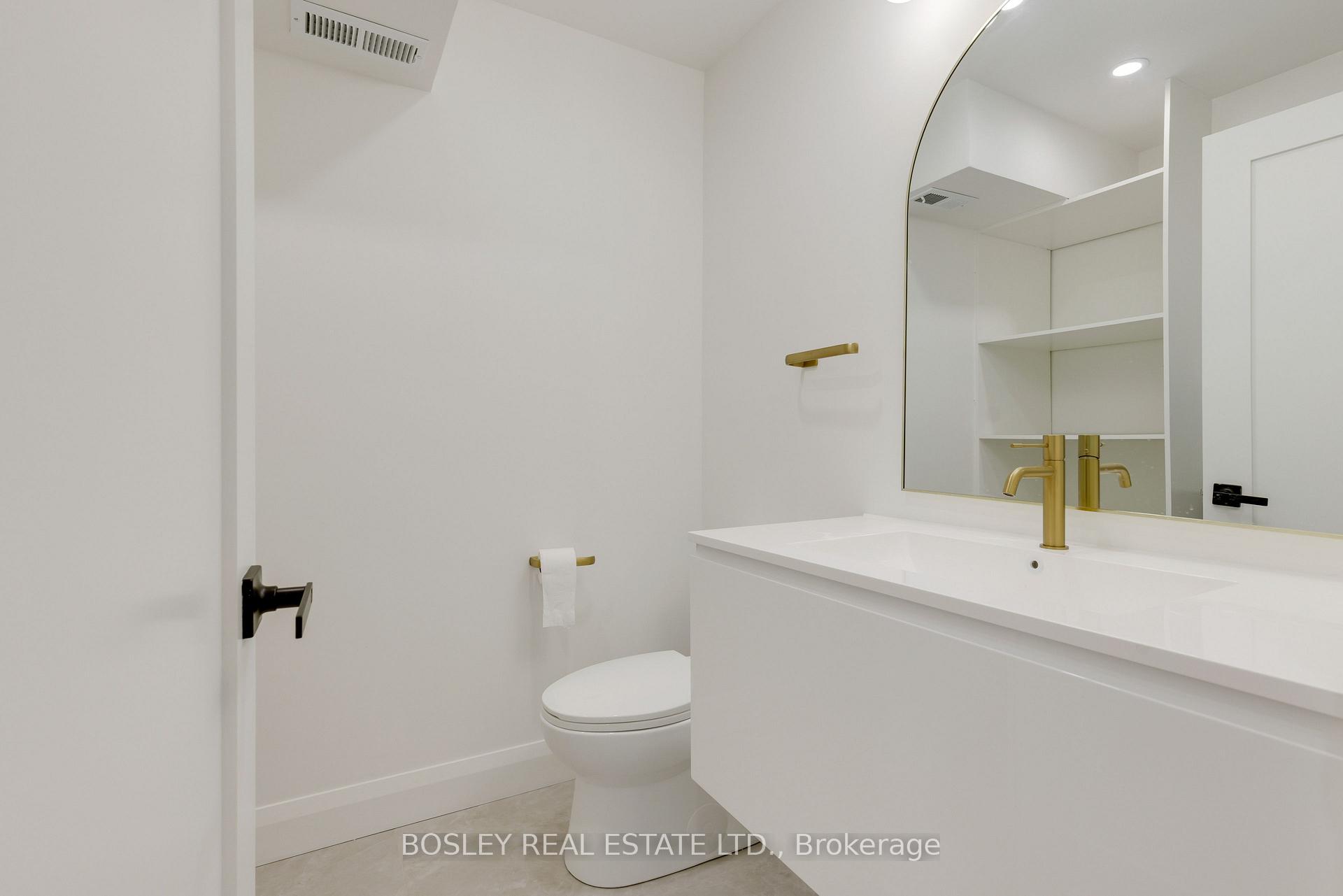 Photo 17 of Unit B, 225 Gainsborough Road, Toronto, Woodbine Corridor — HOMEH