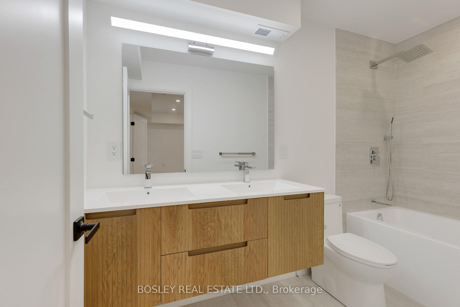 Photo 20 of Unit B, 225 Gainsborough Road, Toronto, Woodbine Corridor — HOMEH