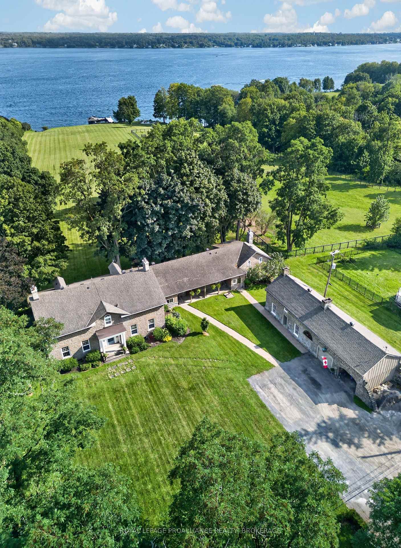 Photo of 1105 County Road 2