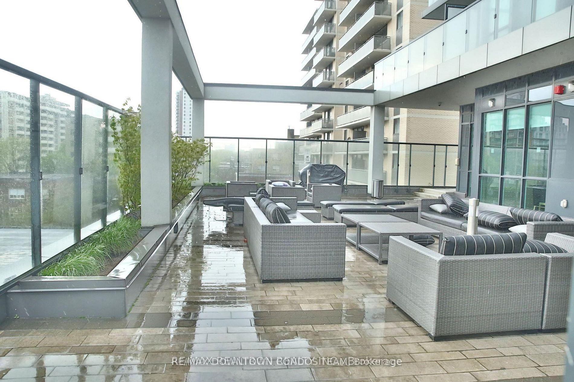 Photo 4 of Unit 303, 1486 Bathurst Street, Toronto, Humewood-Cedarvale — HOMEH