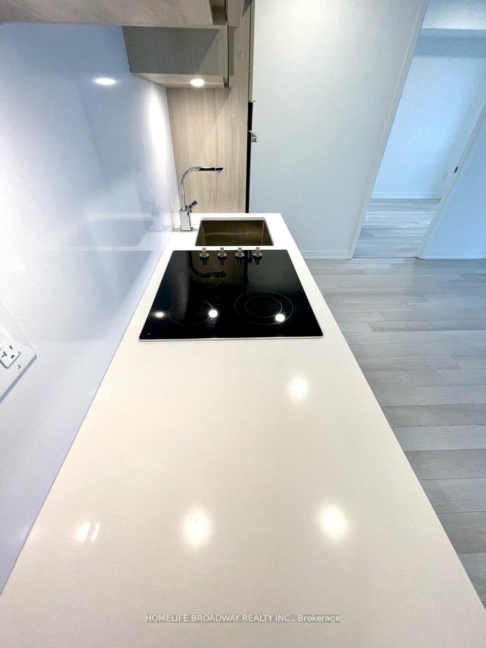 Photo 10 of Unit 1504, 39 Roehampton Avenue, Toronto, Mount Pleasant West — HOMEH