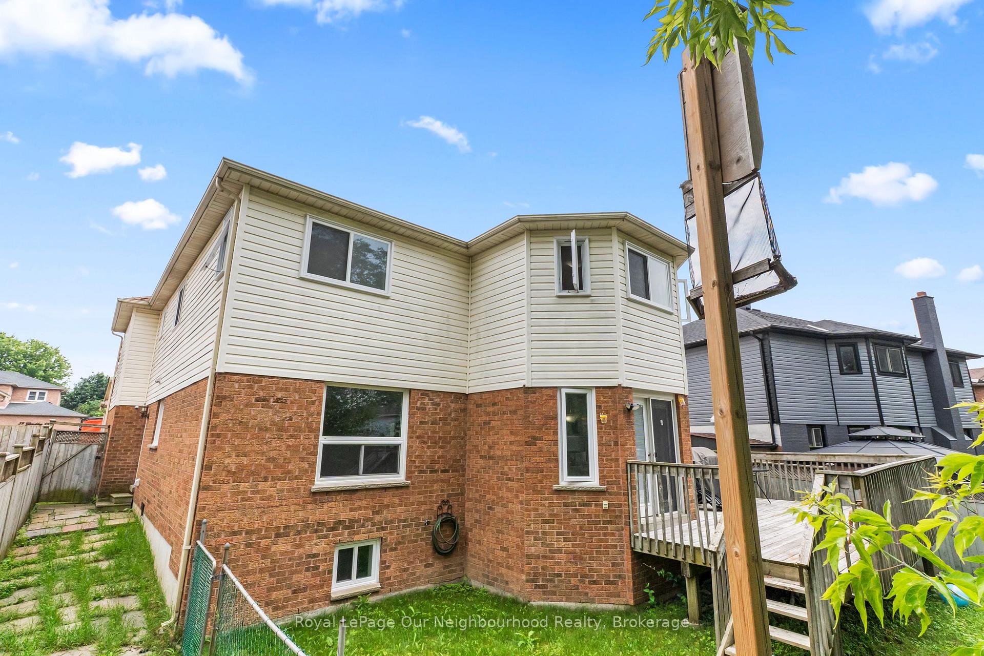 Photo 29 of 56 Glenabbey Drive, Clarington, Courtice — HOMEH