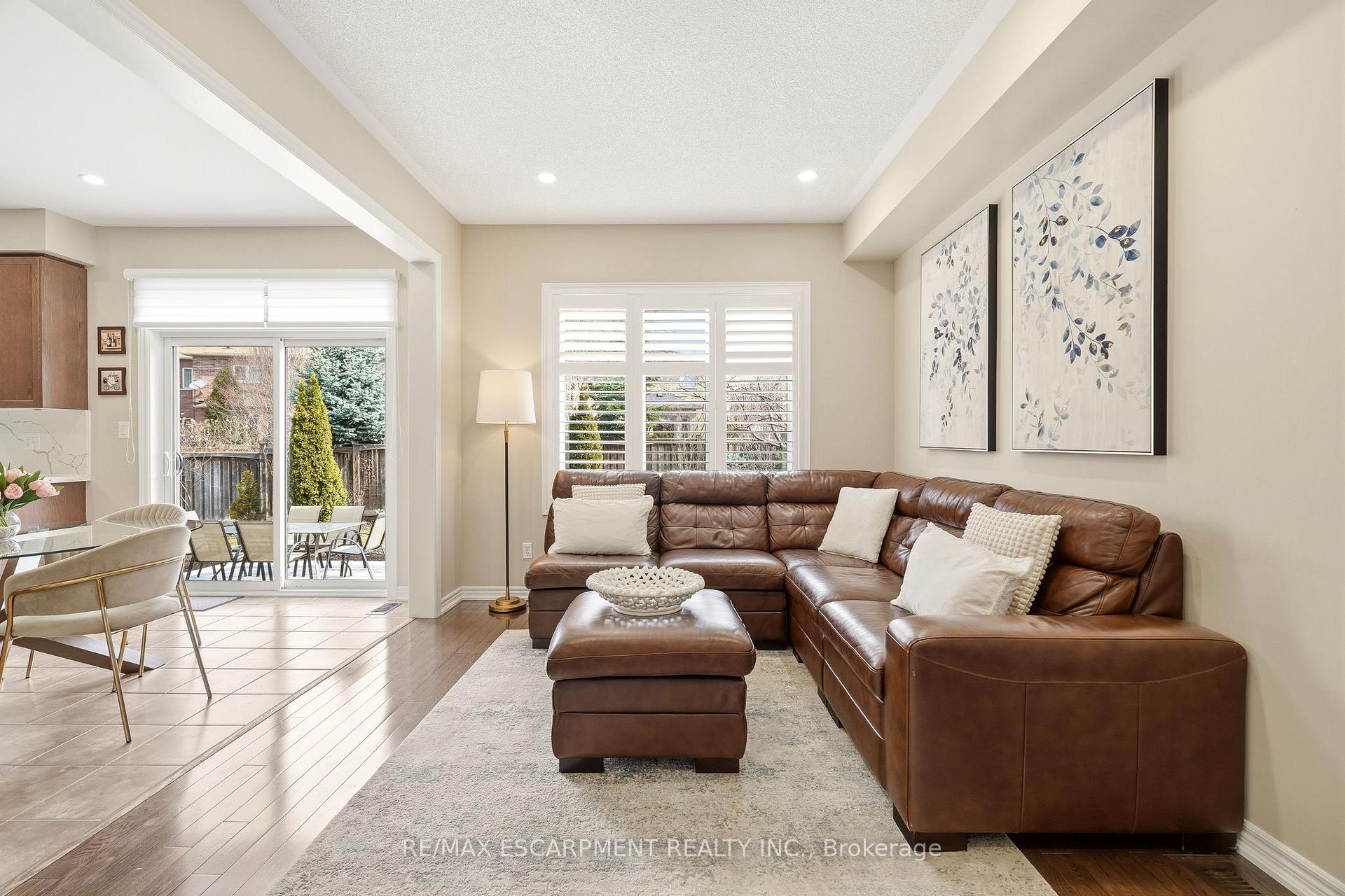 Photo 11 of 3133 Hiram Terrace, Oakville, Glenorchy — HOMEH