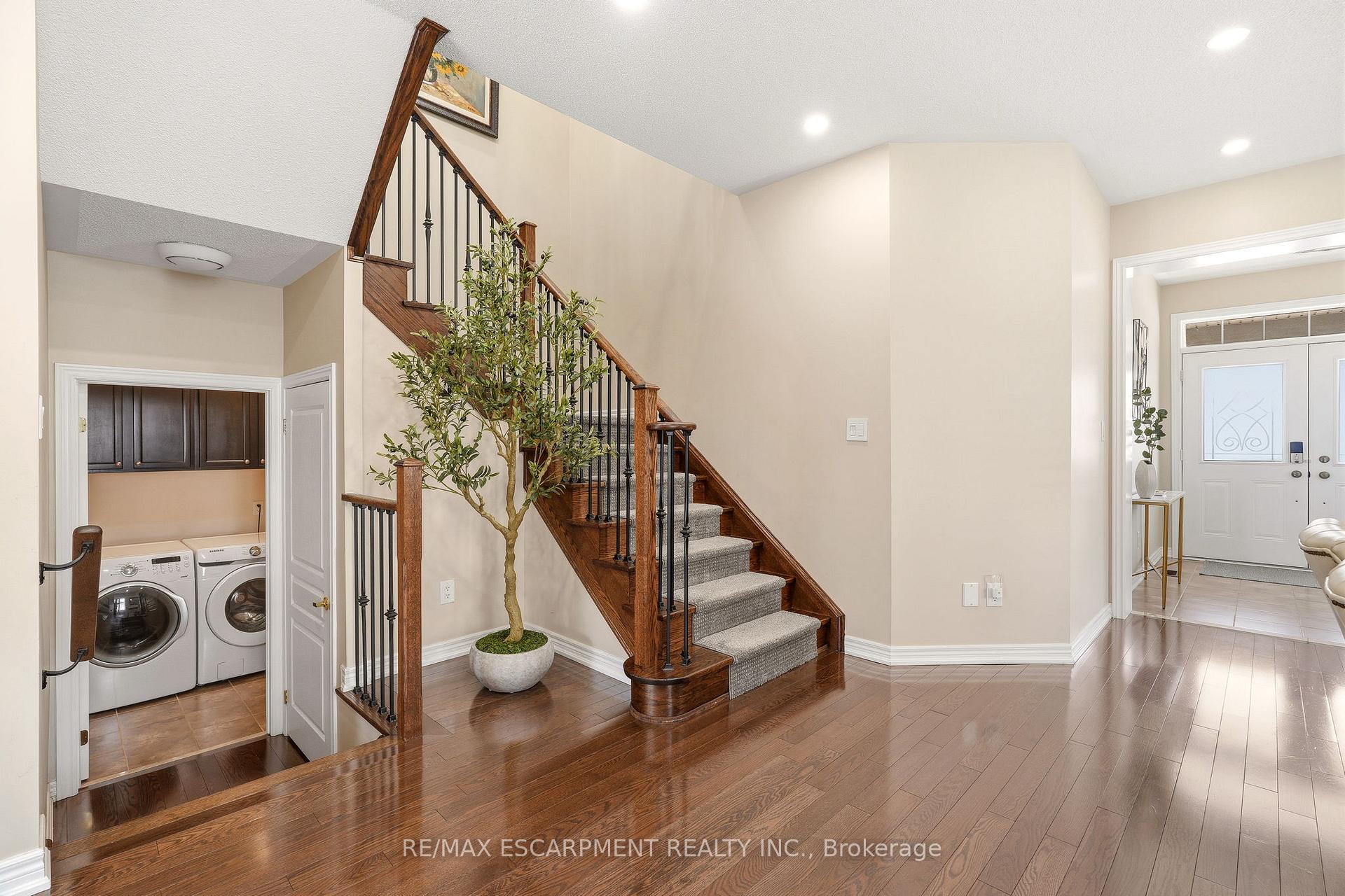 Photo 13 of 3133 Hiram Terrace, Oakville, Glenorchy — HOMEH