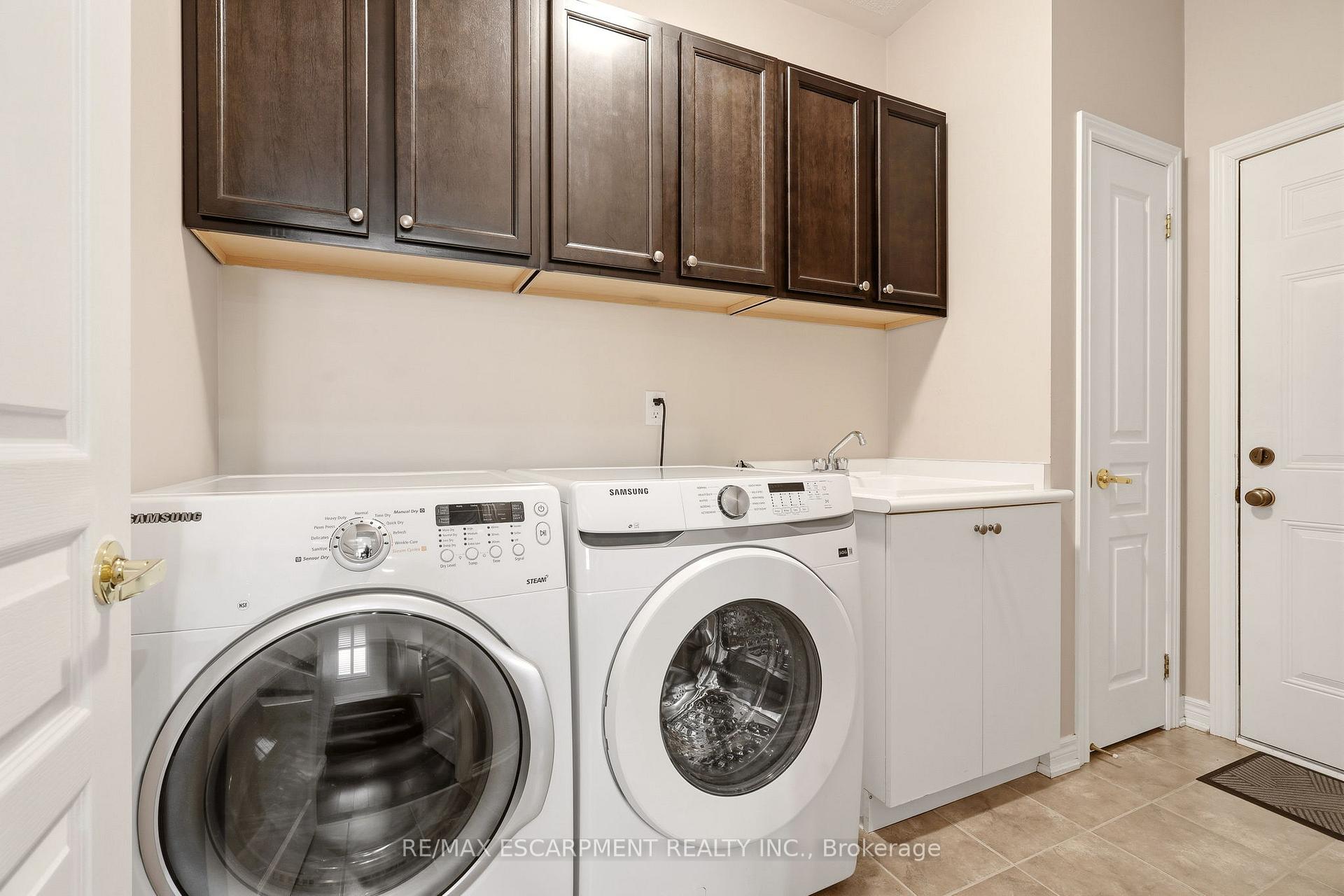 Photo 14 of 3133 Hiram Terrace, Oakville, Glenorchy — HOMEH